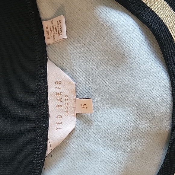 Ted Baker Tiger Sweatshirt 🐅 excellent condition beautiful - Picture 6 of 7